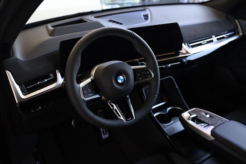 BMW X2 xDrive20d - fotka 2 z 17