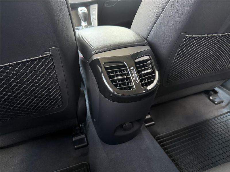 Hyundai i40 1,7 CRDi  WG Success Navi - fotka 14 z 27
