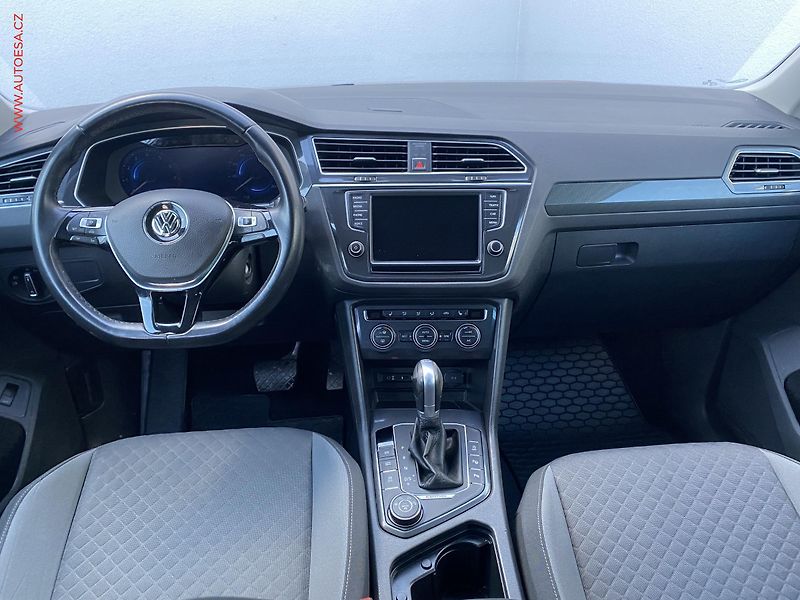 Volkswagen Tiguan (2017) 2.0 TSi 4x4, Comfortline - fotka 8 z 20