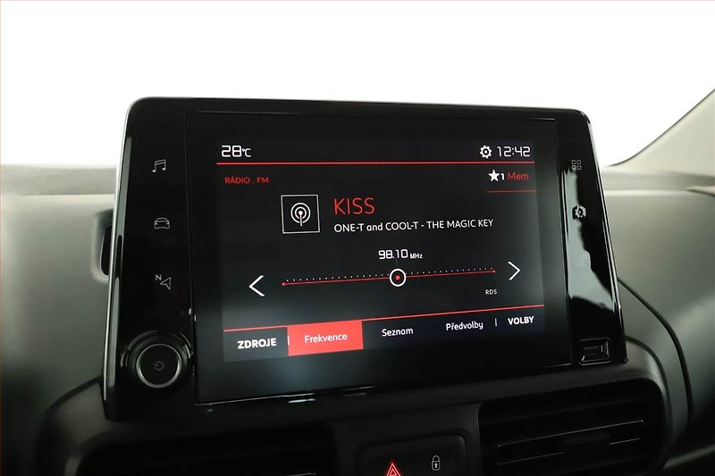 Citroën Berlingo (2020) XTR 1.5 BlueHDi, 5Míst, ČR - fotka 11 z 14