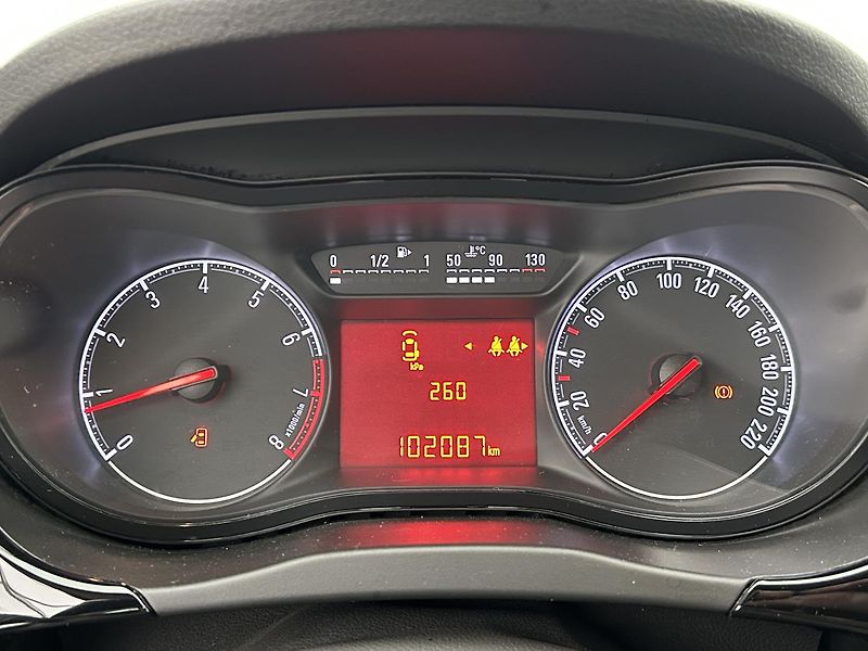 Opel Corsa 1.4 . Enjoy - fotka 15 z 21