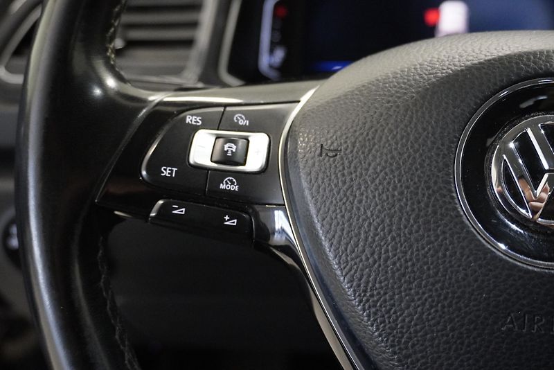 Volkswagen T-Roc 2.0 TDI  4MOTION DSG - fotka 12 z 27