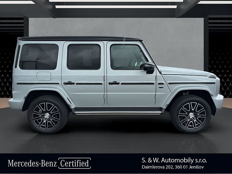 Mercedes-Benz Třídy G G 580 s technologií EQ - fotka 4 z 31