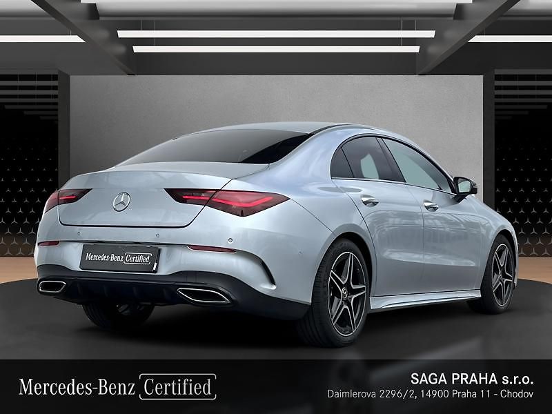 Mercedes-Benz CLA Třída 200 d kupé AMG Night - fotka 4 z 21