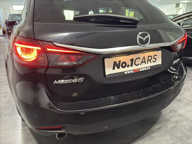 Mazda 6 2,2   D 1.MAJITEL 1.ROK ZÁRUKA - fotka 33 z 41