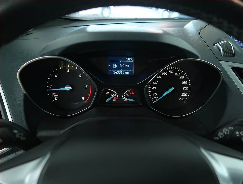 Ford C-MAX (2015) 1.6 TDCi, Navi, Tempomat - fotka 11 z 15