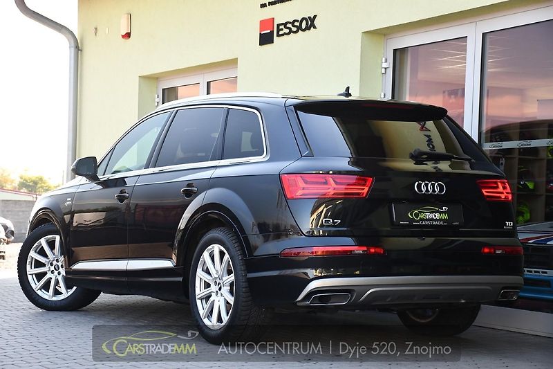Audi Q7 3.0TDi Q. VZDUCH S-LINE 2xALU - fotka 4 z 60