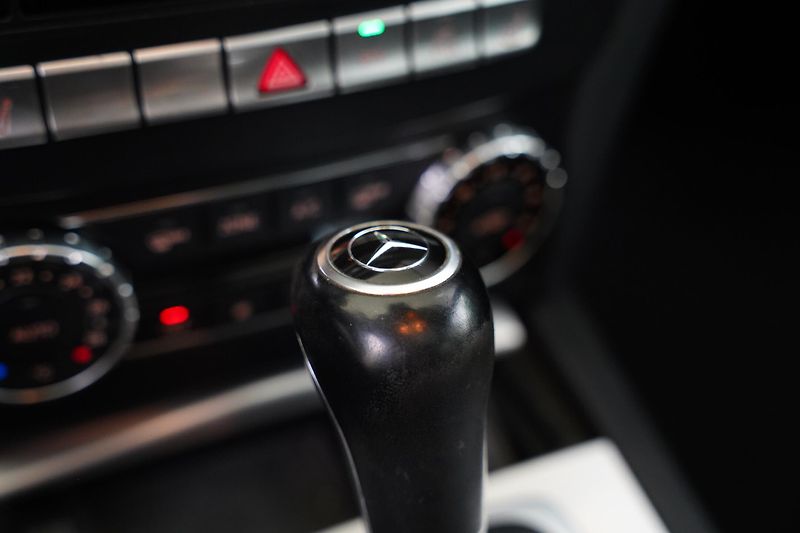 Mercedes-Benz Třídy C - fotka 23 z 27