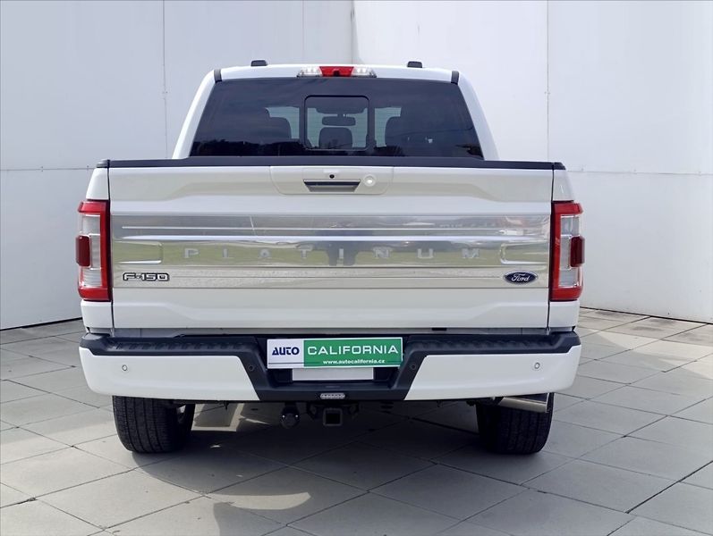 Ford F-150 3,5 Platinum Hybrid 360 kamera - fotka 8 z 43