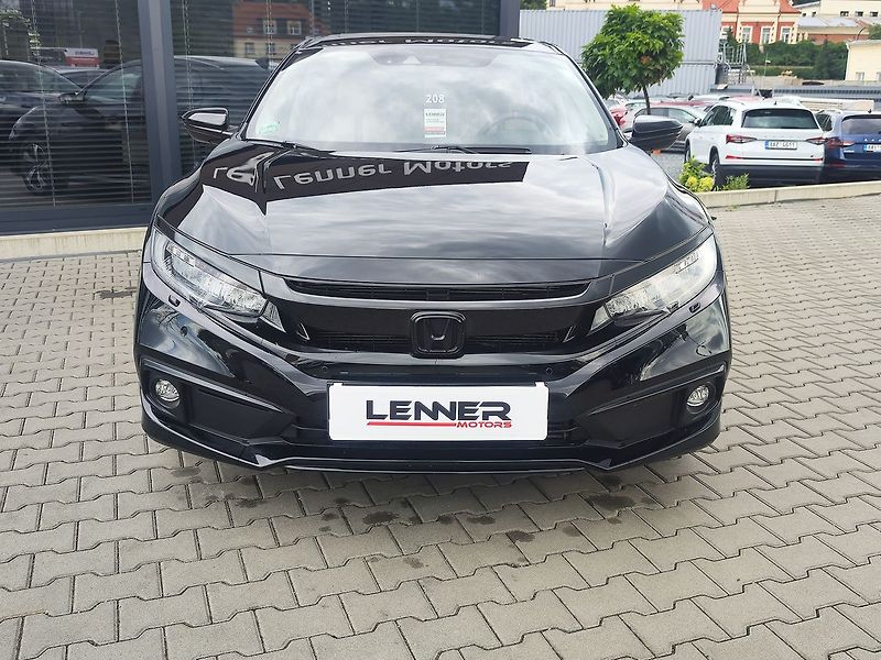 Honda Civic 1.5 i-VTEC/134kW Executive - fotka 2 z 38