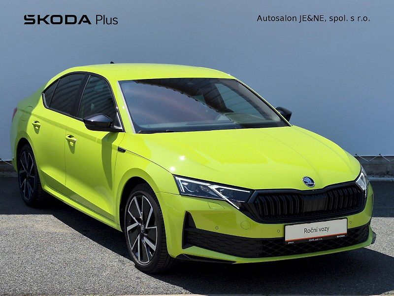 Škoda Octavia (2025) Sportline 1.5 TSI 110kW - fotka 6 z 28