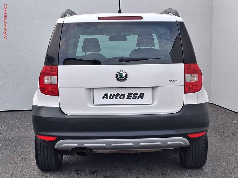 Škoda Yeti (2012) 1.2TSi, Ambition, STK9/28 - fotka 5 z 17
