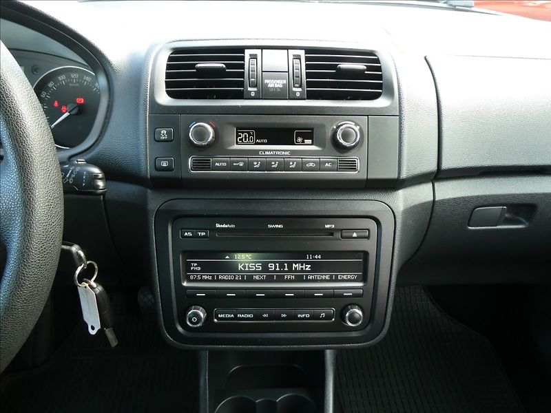 Škoda Roomster 1,6 TDi 66kW auto klima,servis - fotka 29 z 55