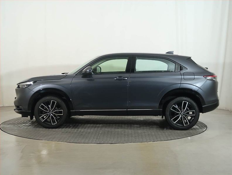 Honda HR-V (2022) e:HEV 1.5 i-MMD - fotka 3 z 19