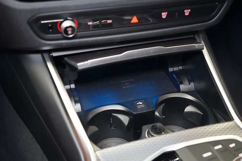 BMW Řada 3 M340i xDrive Touring, Panorama - fotka 42 z 50
