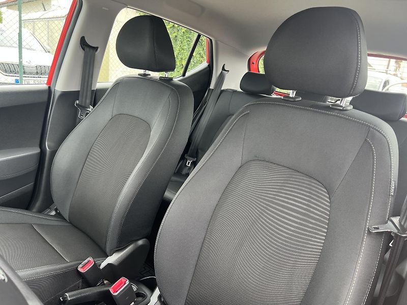 Hyundai i10 1.0i 49kw ABS KOUPENO V ČR - fotka 10 z 31