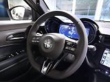 Alfa Romeo Junior (2026) Ibrida 1.2 Turbo Hybrid 145k * - náhled 15