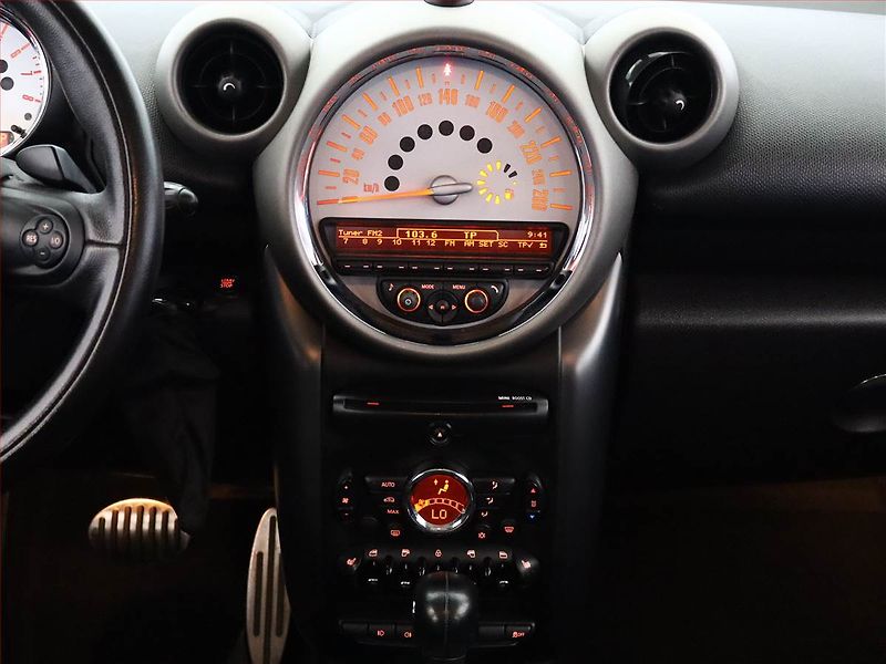 Mini Countryman (2012) Cooper S ALL4, 4X4, Automat - fotka 10 z 15
