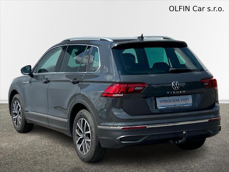 Volkswagen Tiguan 2,0 TDi 110kW 7DSG LIFE - fotka 9 z 26