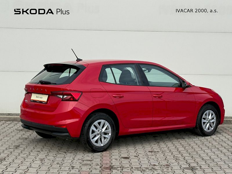Škoda Fabia (2025) 1.0 TSI 70 kW Selection - fotka 2 z 21
