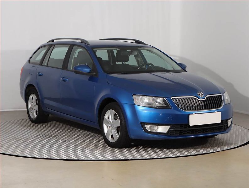 Škoda Octavia (2015) Ambition 1.6 TDI, Tempomat - fotografie inzerátu