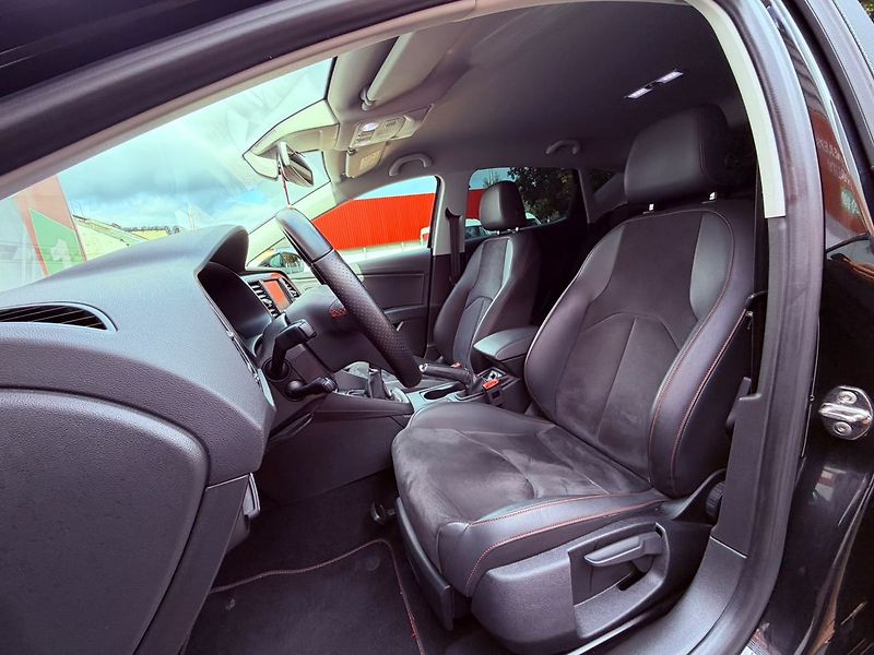 Seat Leon 1.4 TSi FR, Serviska - fotka 15 z 30