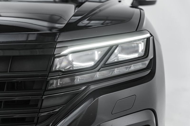 Volkswagen Touareg - fotka 19 z 40