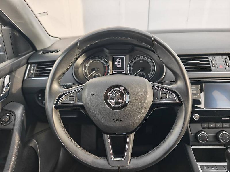Škoda Octavia Trumf  1,4TSI - fotka 10 z 20