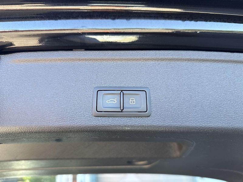 Audi A4 (2022) Avant 40 TDI Quattro Tiptronic - fotka 30 z 31