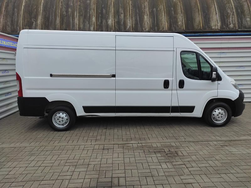 Citroën Jumper 2,2BlueHDi L3H2, ČR - fotka 6 z 37
