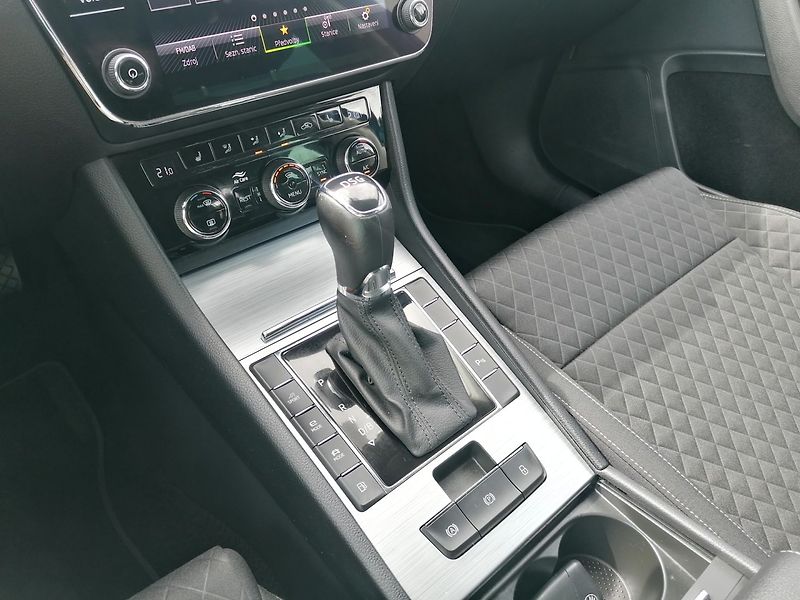 Škoda Superb (2021) IV 1.4 TSi PHEV 160kW - fotka 12 z 36