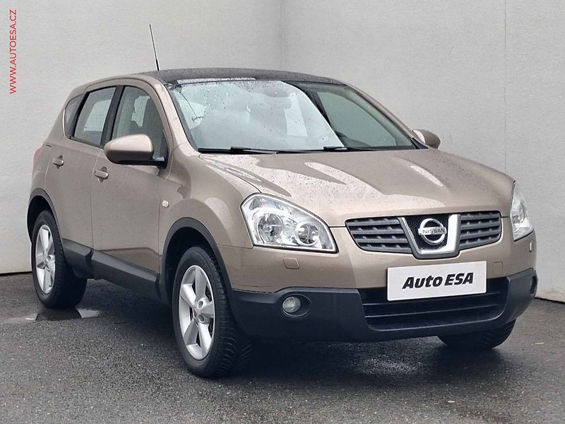 Nissan Qashqai (2007) 2.0i, Tekna, navi - fotografie inzerátu