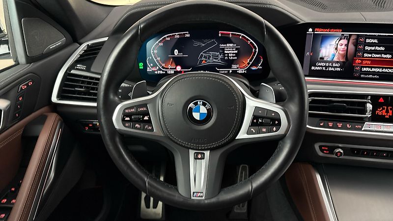 BMW X6 30d AUT xDrive M-paket - fotka 9 z 30