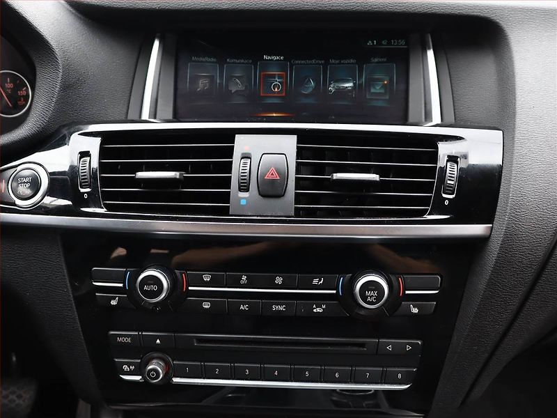BMW X4 (2018) xDrive30d - fotka 10 z 19
