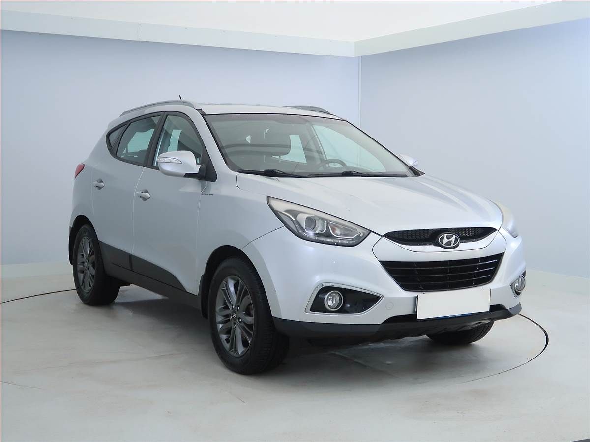 Hyundai ix35 2.0 CRDi, 4X4, Kůže, Tempomat