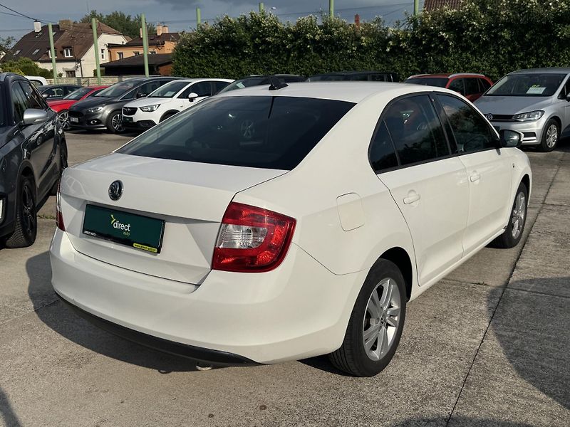Škoda Rapid - fotka 2 z 11