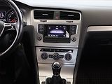 Volkswagen Golf (2016) 1.2 TSI, Tempomat - náhled 10