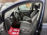 Volkswagen Touran 2.0 TDI DSG - náhled 8