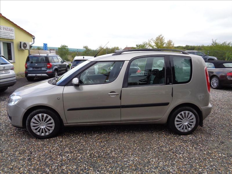 Škoda Roomster 1,4 - fotka 4 z 17