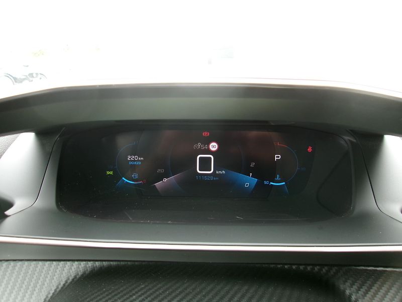 Peugeot 208 Allure 8st.aut - fotka 19 z 23