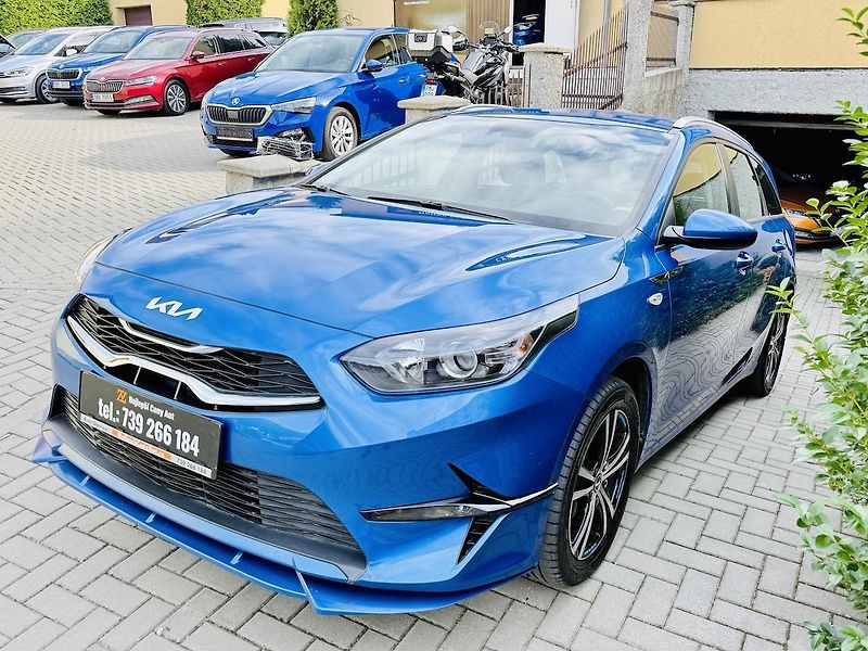 Kia Ceed (2021) 1.5T-GDi 118kW Koup.ČR 83tkm - fotka 12 z 16