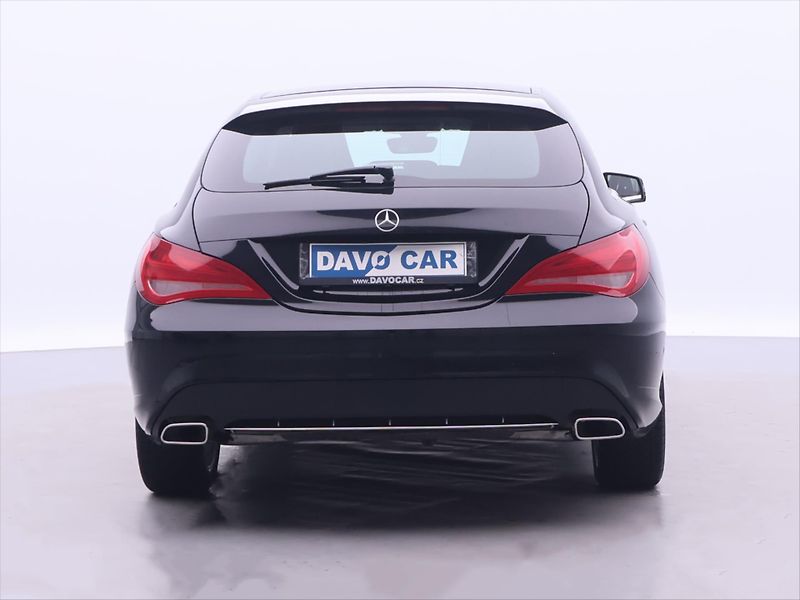 Mercedes-Benz CLA 2,0 250 155kW 4Matic Xenon - fotka 6 z 39