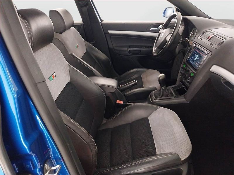 Škoda Octavia (2008) RS 2.0 TDI, Serv.kniha, po STK - fotka 9 z 19
