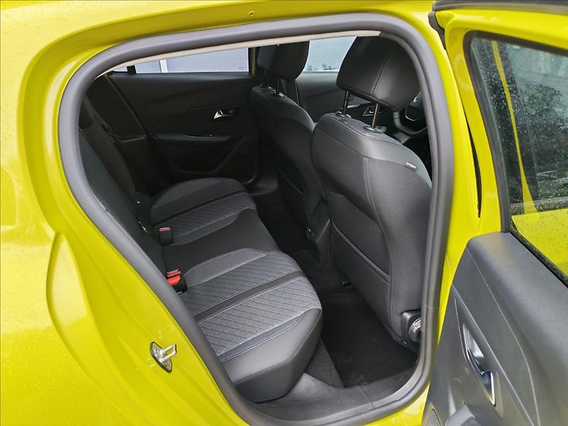 Peugeot 208 (2026) 1,2 208 ALLURE Turbo 100 MAN6 - fotka 6 z 15