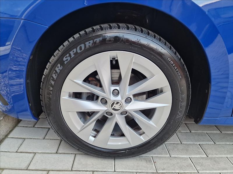 Škoda Octavia 2.0 TDI Style Combi,ČR,1.Maj. - fotka 45 z 50