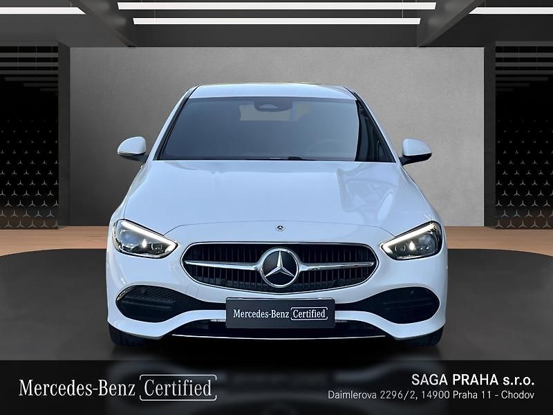 Mercedes-Benz Třídy C 200 4MATIC Avantgarde - fotka 2 z 18