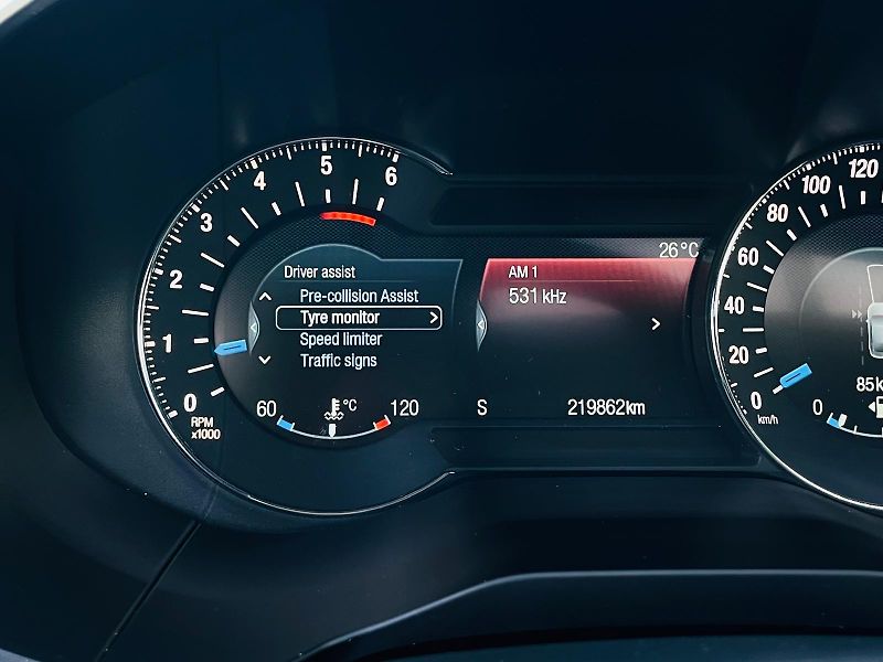 Ford Galaxy 2.0TDCi MANUÁL 7MÍST 1.MAJITEL - fotka 48 z 55