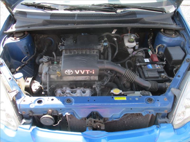 Toyota Yaris 1,0 VVTi, Automat, CZ - fotka 24 z 30