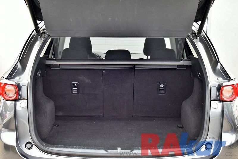 Mazda CX-5 (2018) 2,5i Revolution Top AWD - fotka 16 z 33