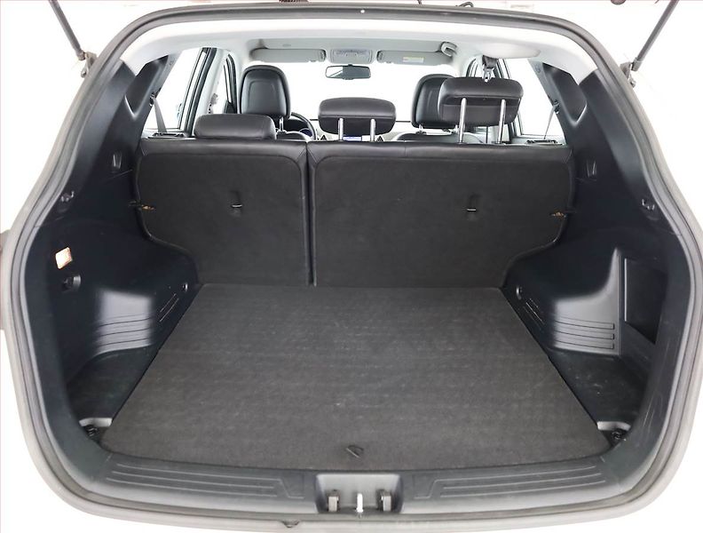 Hyundai ix35 (2012) 2.0 CRDi, 4X4, Tempomat - fotka 14 z 15